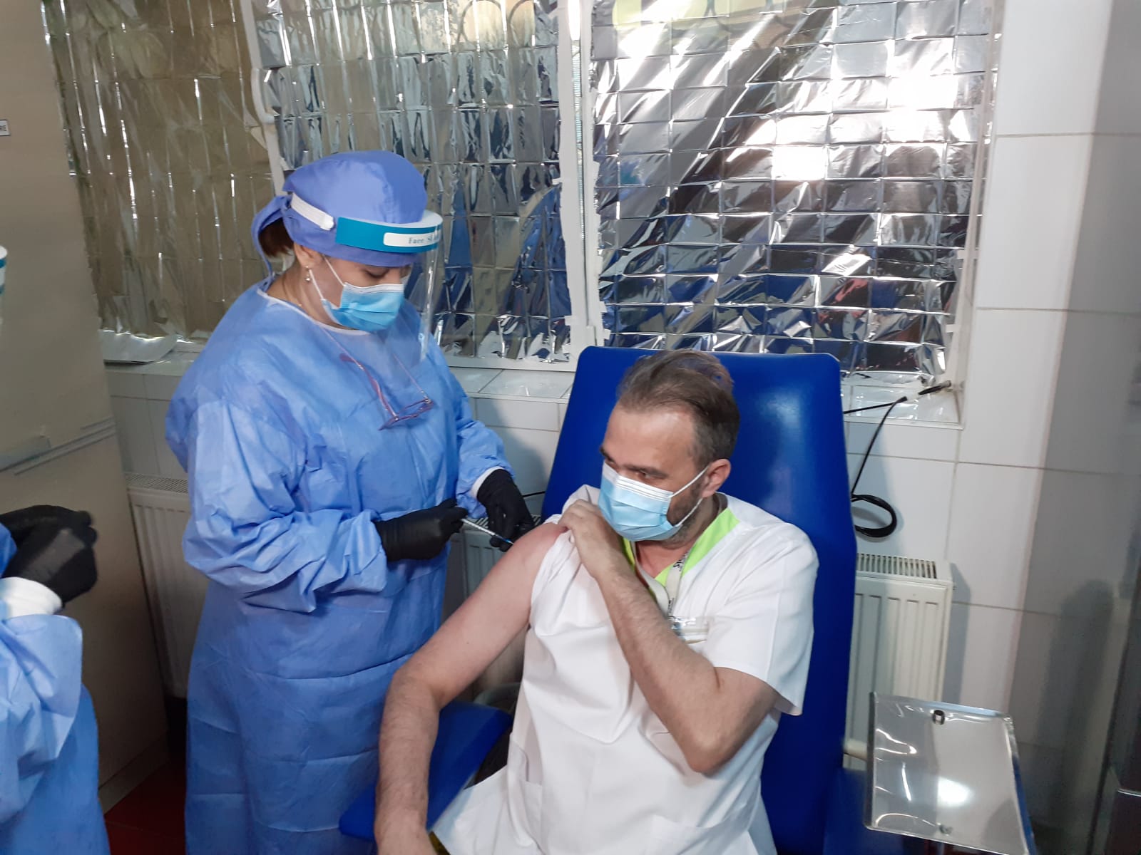 Campania de vaccinare anti covid a ajuns şi la Spitalul Judeţean de Urgenţă Giurgiu