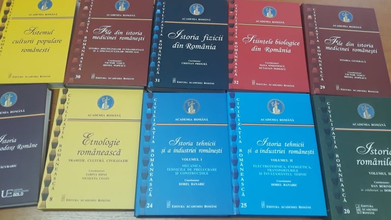 32 de titluri din seria „Civilizaţia românească”, oferite de Academia Română, în colecţiile Bibliotecii Județene „I. A. Bassarabescu” Giurgiu