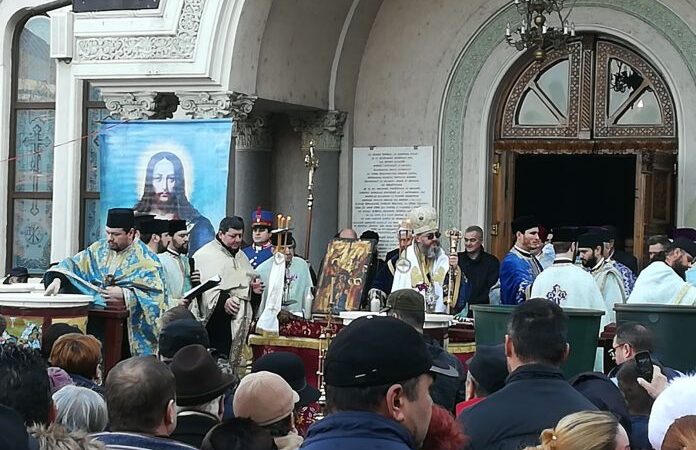 PROGRAMUL MANIFESTĂRILOR DEDICATE „ZILEI  DE BOBOTEAZĂ” =  JOI 6 IANUARIE 2022  =