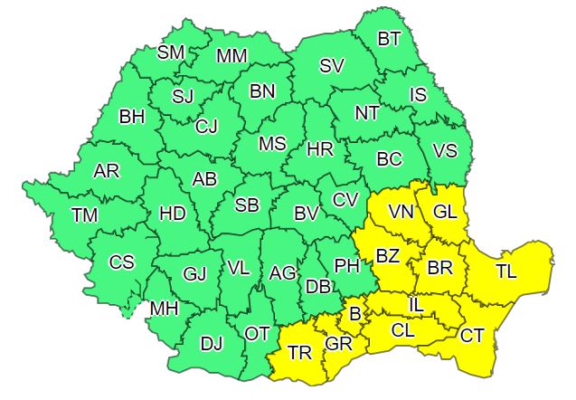 Cod galben de intensificări ale vântului în 11 judeţe şi Municipiul Bucureşti, până marţi dimineaţa