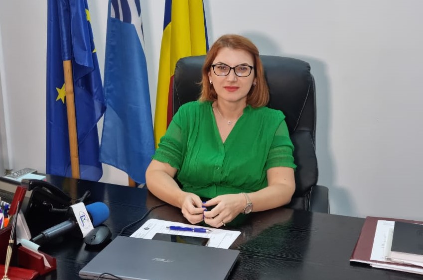 Elisabeta Mihalcea, vicepreşedintele Consiliului Judeţean Giurgiu, invitatul emisiunii “De vorbă cu Mandu“