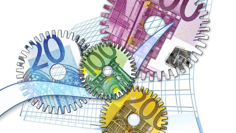 Fonduri europene pentru retehnologizarea IMM-urilor şi pentru îmbunătăţirea eficienţei energetice