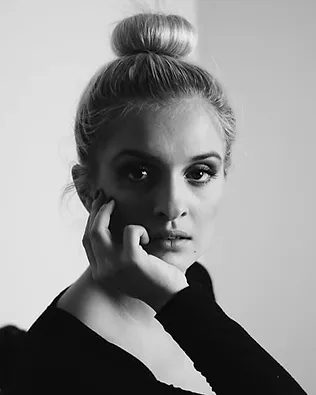 La mulți ani Anca Pascu !