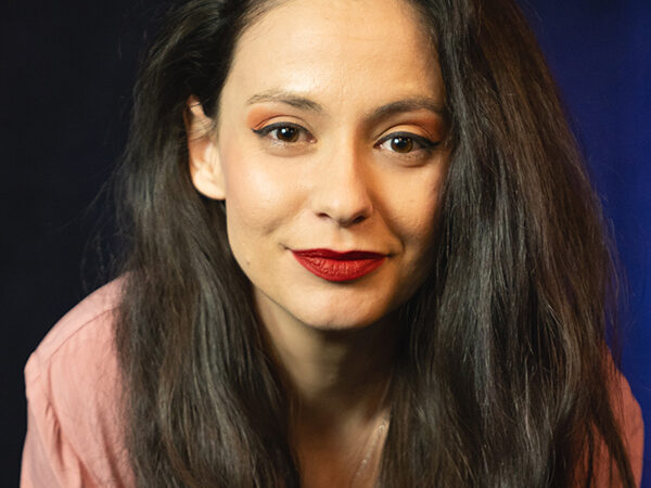 La mulţi ani Laura Alexandra Voicu !