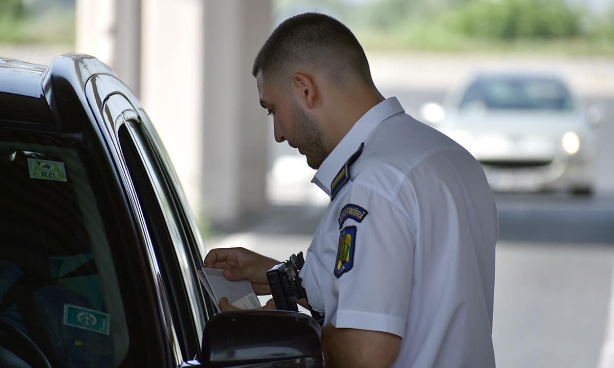Intenţionezi să tranzitezi frontiera în perioada următoare?