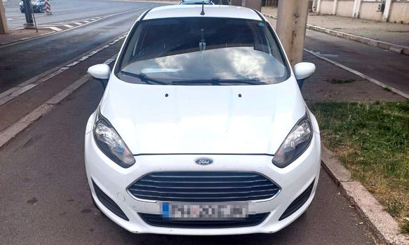Două autoturisme căutate de autoritățile din Spania și Slovacia, descoperite în PTF Giurgiu-Ruse