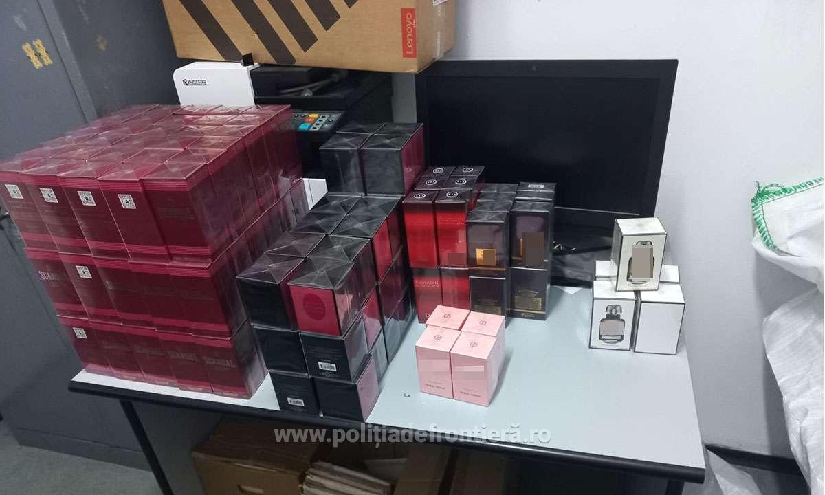 Bunuri susceptibile a fi contrafăcute în valoare de aproximativ 370.000 lei, confiscate de poliţiştii de frontieră în PTF Giurgiu