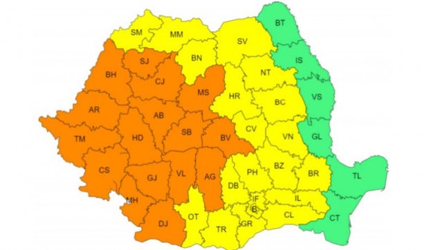 Cod portocaliu şi galben de ploi torențiale și vijelii, în aproape toată țara. Lista județelor vizate de avertizarea ANM