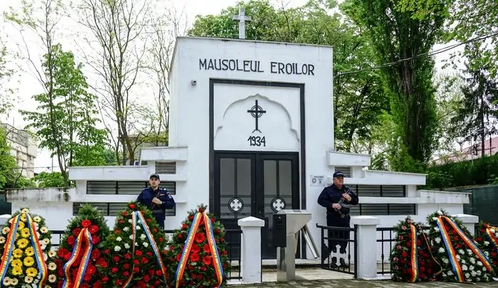PROGRAMUL MANIFESTĂRILOR DEDICATE ZILEI EROILOR, JOI, 13 IUNIE 2024