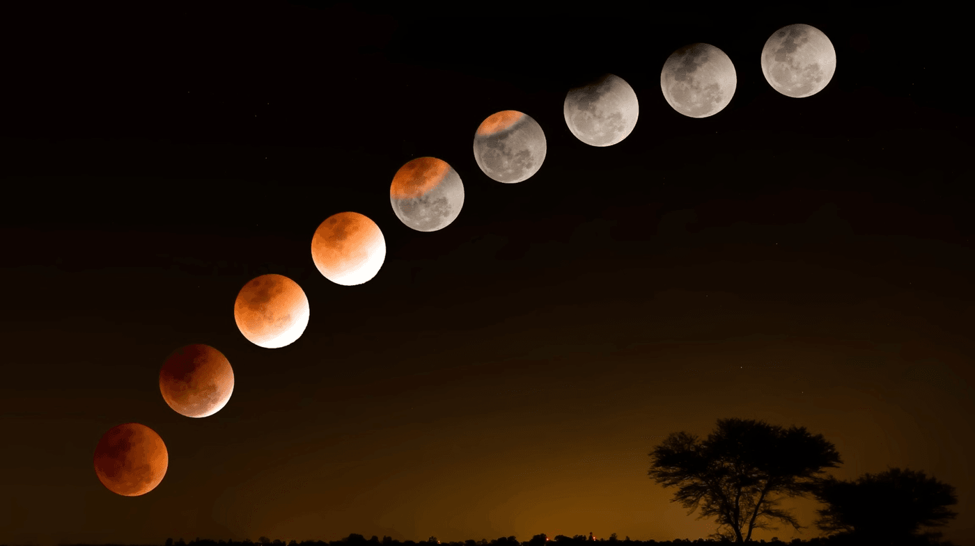 Fenomen astronomic rar, vizibil din România: Eclipsă totală de Lună, la noapte