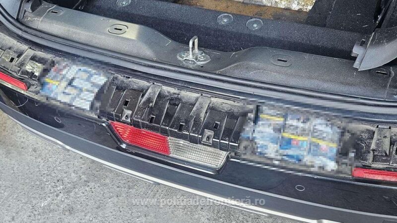 Țigarete în valoare de peste 123.000 de lei, descoperite de polițiștii de frontieră