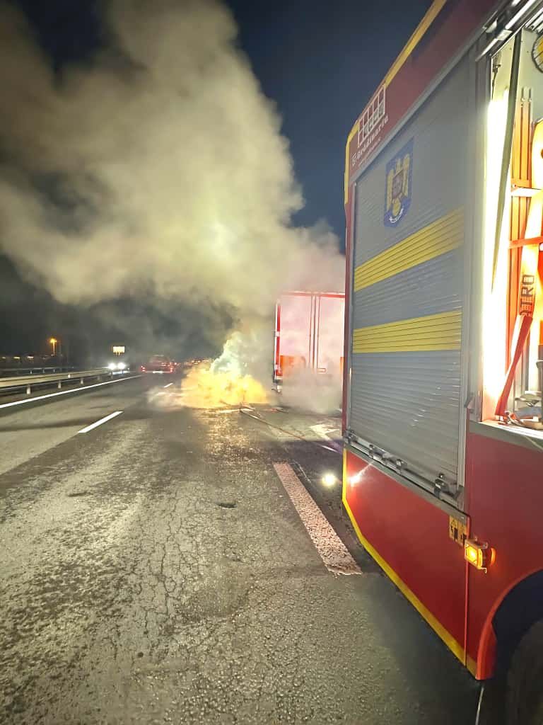 Incendiu autocamion