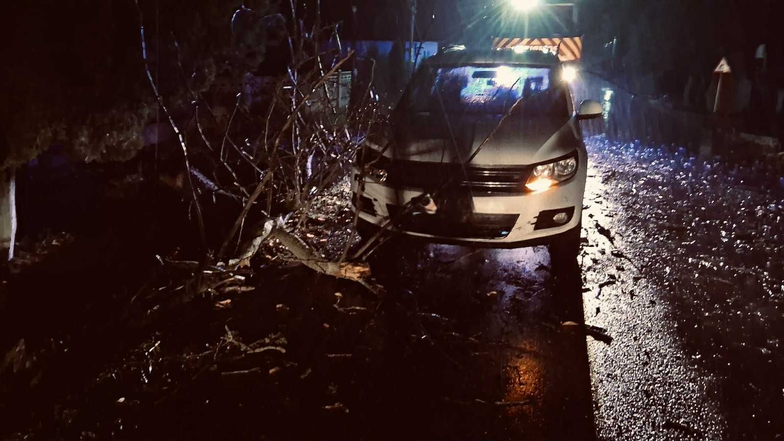 Intervenții în urma fenomenelor meteo periculoase