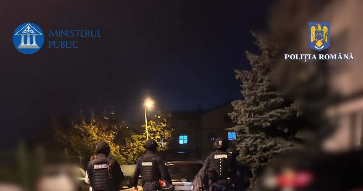 MANDATE DE PERCHEZIȚIE DOMICILIARĂ, PUSE ÎN APLICARE DE CĂTRE POLIȚIȘTII GIURGIUVENI