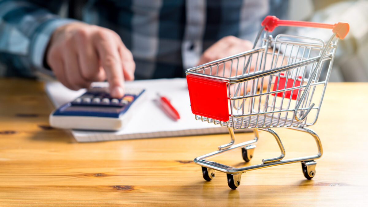 România este lider la inflație în UE. Datele Eurostat arată un avans anual al prețurilor de 8,6%