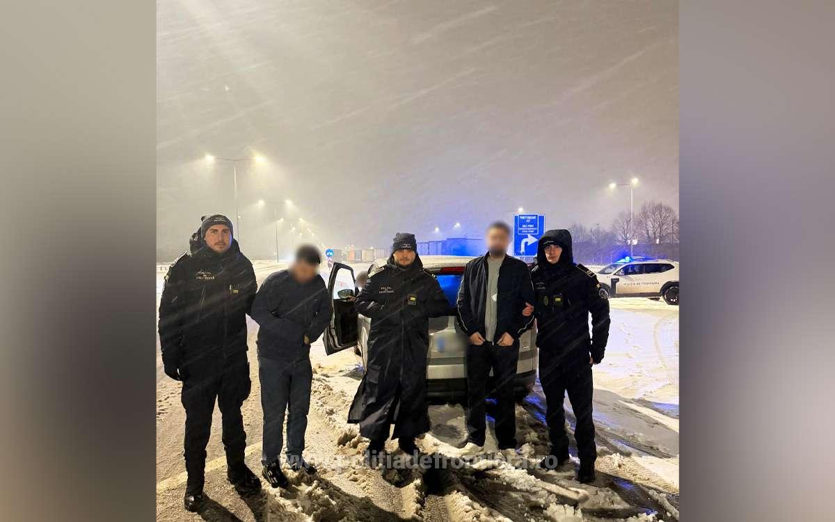 Trafic de migranți și documente false, descoperite de polițiștii de frontieră din cadrul Inspectoratului Teritorial al Poliției de Frontieră Giurgiu