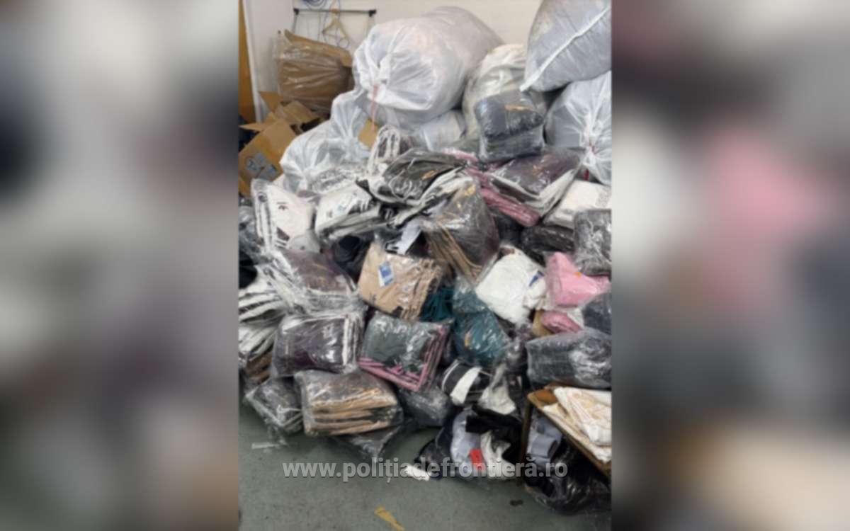 Mii de bunuri contrafăcute și țigarete, scoase din circuitul ilegal de polițiștii de frontieră în cadrul unor acțiuni de tip BLITZ