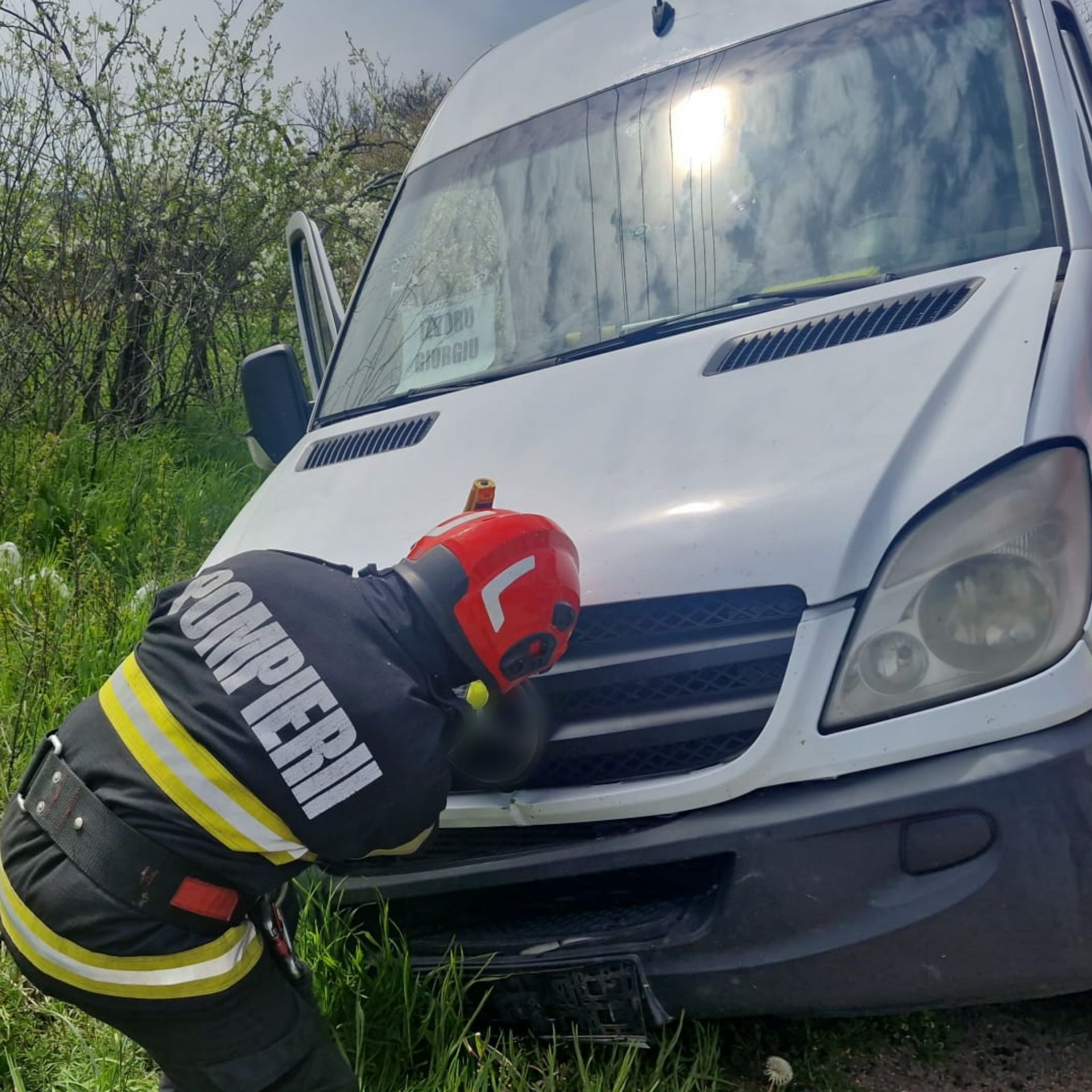 Conduceți prudent! Accident rutier în localitatea Drăghiceanu