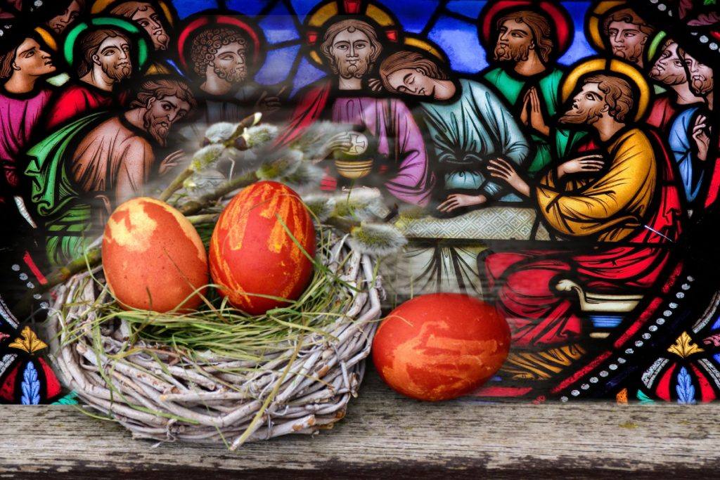 Joia Mare din Săptămâna Patimilor. În această seară, creştinii merg la Denia celor 12 Evanghelii