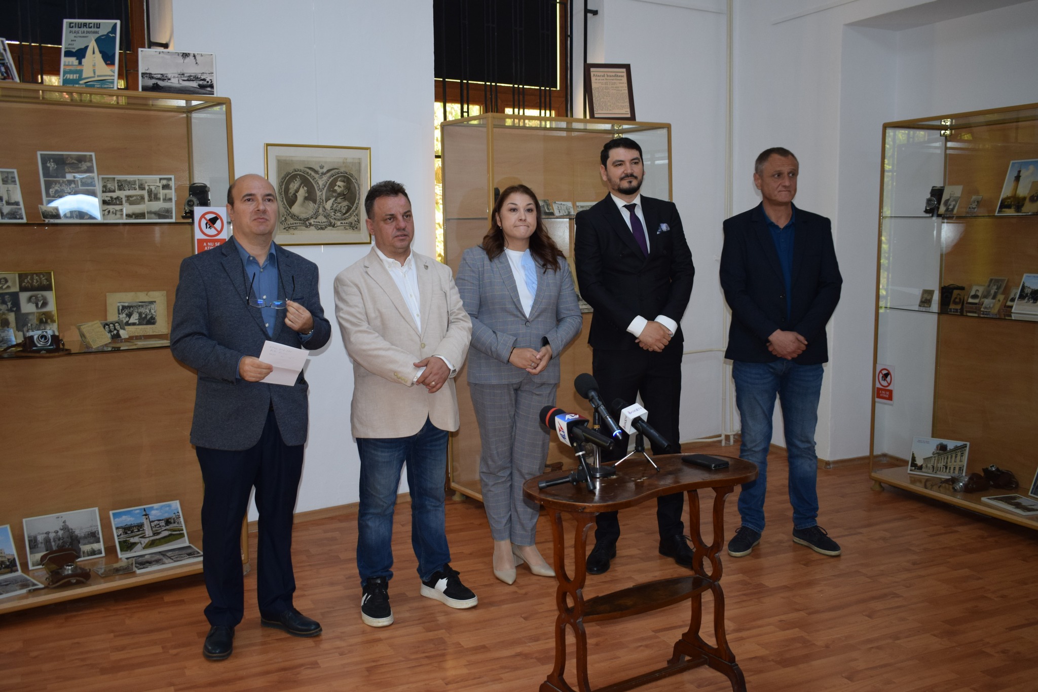 Muzeul Județean ”Teohari Antonescu” a vernisat, în colaborare cu Agenția Națională de Presă (Agerpres), expoziția ”Giurgiu Superangular – fotografie de epocă și tehnică fotografică”  