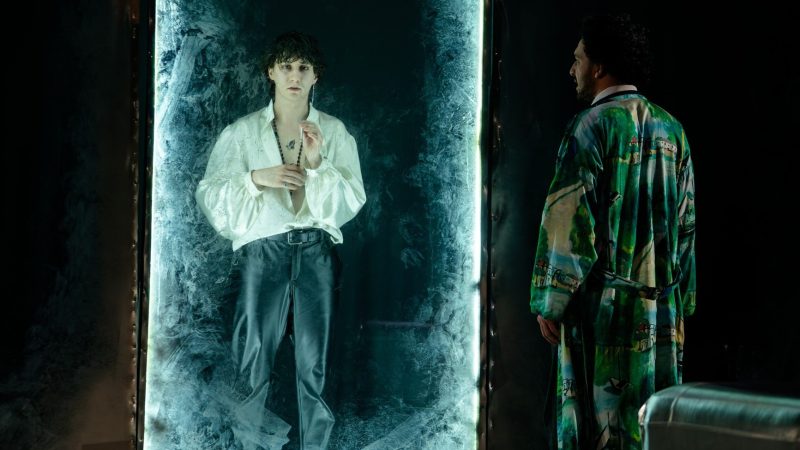 Miercuri, 27 mai, spectacolul „Tartuffe” după Molière revine într-o montare contemporană la Teatrul Tudor Vianu